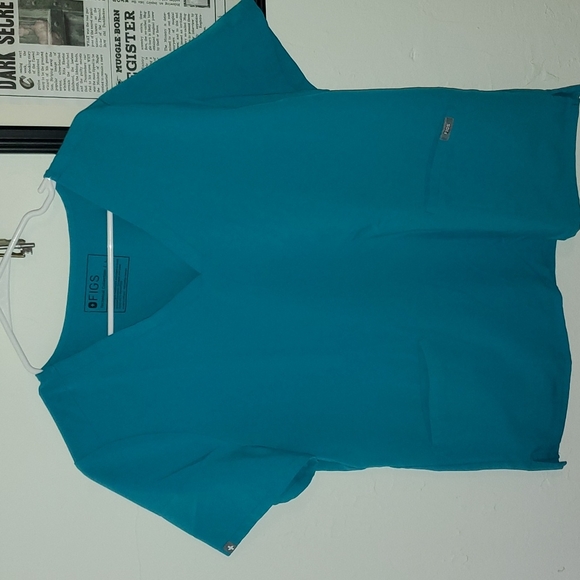 Figs Tops - Figs Teal scrub top large